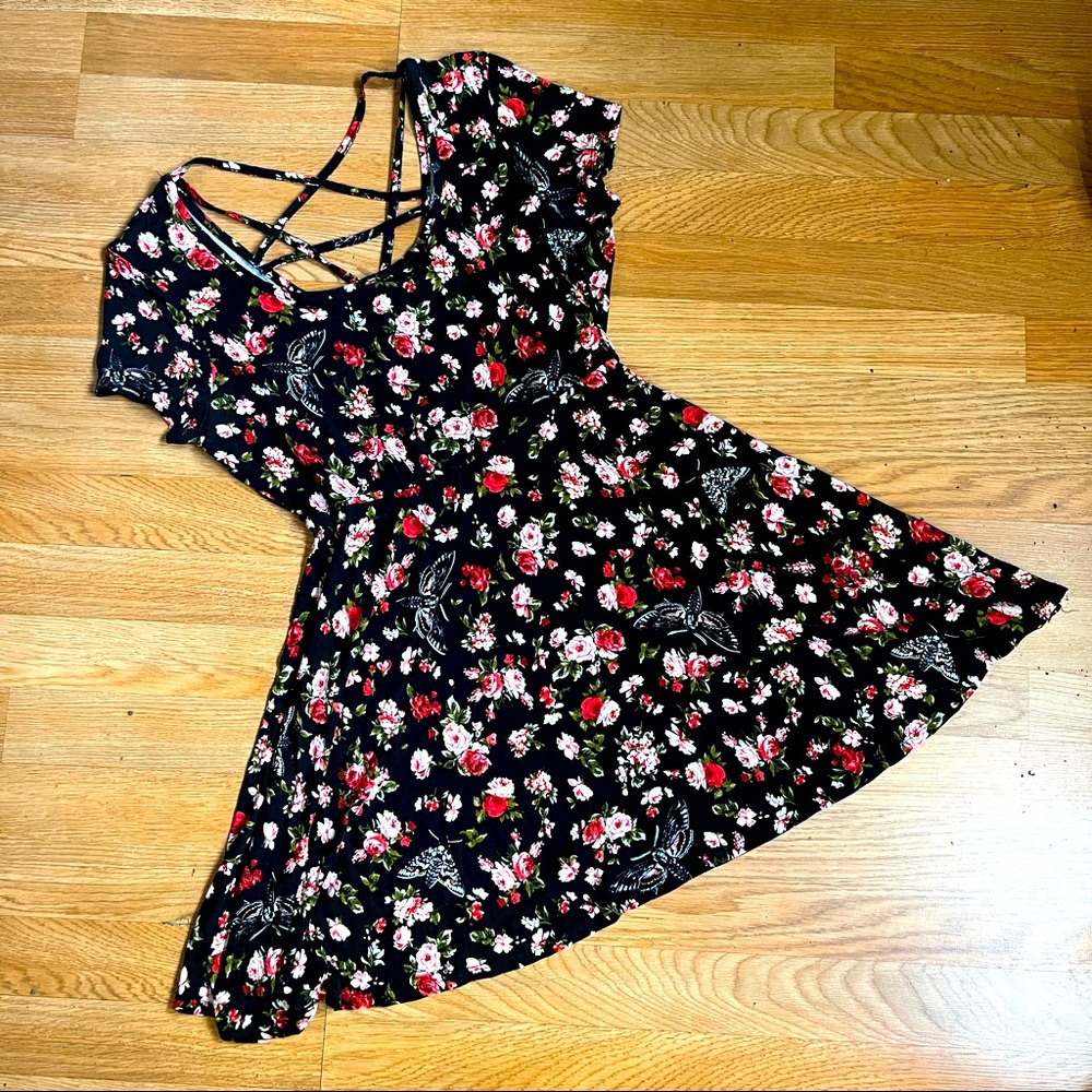 Official Hot Topic Floral Skater Dress